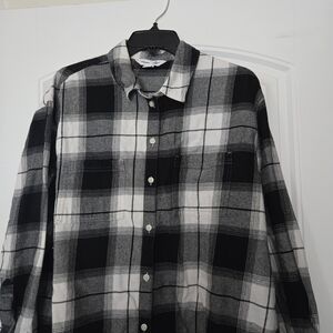 Old Navy Monochrome Checkered Button-Down Shirt